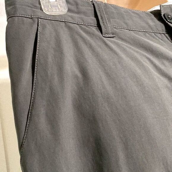 TRAVIS MATHEW Pants Athletic Golf Slacks Athletic Athleisure Gray Mens 34 x 44 - Picture 8 of 14